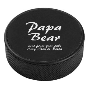 Papa-Beer met cubusscript Hockey Puck