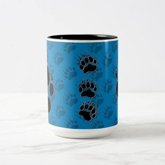 Papa Beer Papa Mok (Center)