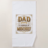 Papa Co-Manager van Ondeugendheid Grappige Vader D Strandlaken (Voorkant)