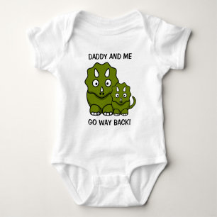 Papa en Baby Triceratops Romper