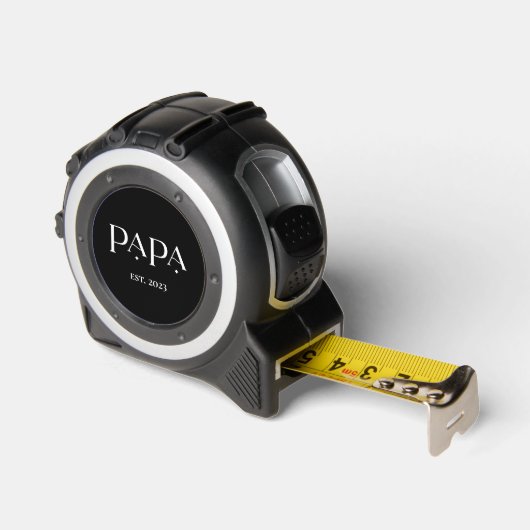 Papa en Est. Datum | Zwart Rolmaat (Hoek)