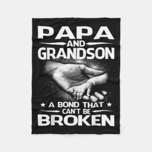Papa en kleinzoon: een band die niet verbroken kan fleece deken