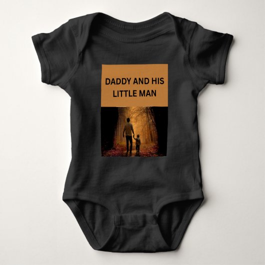 PAPA EN ZIJN KLEINE MAN ROMPER (Voorkant)