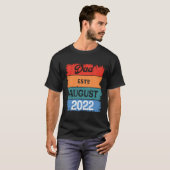 Papa Est augustus 2022 Trots Papa Best Daddy Class T-shirt (Voorkant volledig)