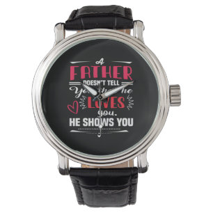 Papa geeft een vader niet horloge