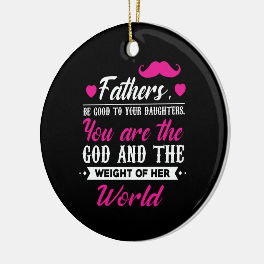 Papa geeft het gewicht van haar wereld keramisch ornament (Links)