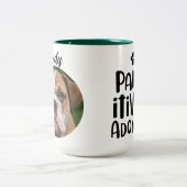 Papa, gepersonaliseerd grappig citaat naam/foto tweekleurige koffiemok (Center)