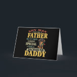Papa Gift | Elk Man kan een vader zijn die vader i Feestdagen Kaart<br><div class="desc">Papa Gift | Elk Man kan een vader zijn,  maar het kost iemand speciaal om een dachshund papa te zijn. Geef je vader een cadeau! Geweldige vader!</div>