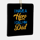 Papa Gift ik noem hem pap Keramisch Ornament (Rechts)
