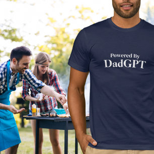 Papa Grappige Verjaardag - Aangedreven Door PapaGP T-shirt