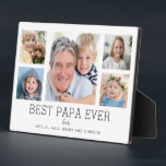 Papa Grootvader Kleinkinderen Fotocollage Fotoplaat<br><div class="desc">Eenvoudig en schoon ontwerp laat uw familiefoto's schitteren op deze Best Papa Ever-plaquette. Een grote foto in het midden met twee kleinere foto's aan weerszijden laat je gemakkelijk je eigen foto's invoegen. Best Papa Ever is hieronder in een modern lettertype geschreven. Met twee regels hieronder kunt u uw aanpassing voltooien....</div>