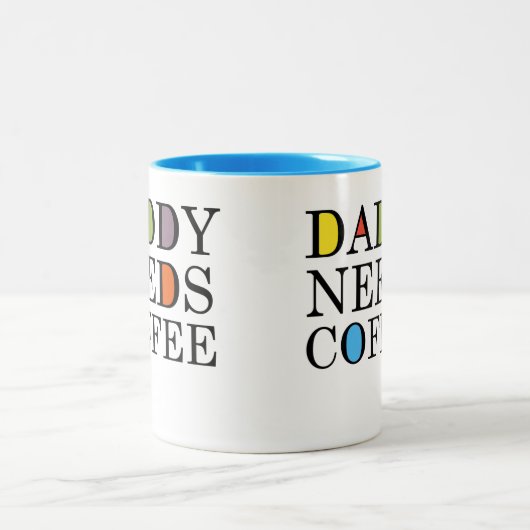 Papa heeft koffie nodig tweekleurige koffiemok (Center)