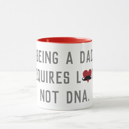 Papa heeft liefde nodig, geen DNA Mustache Heart Mok (Midden)
