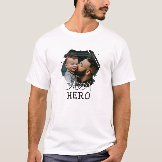 Papa Hero Typografie Papa Foto Keepsake T-shirt (Voorkant)
