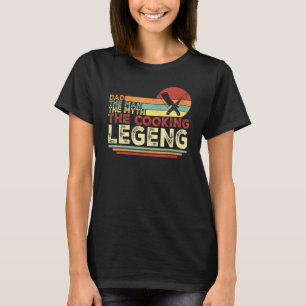Papa het Man de mythe de kookende kapper T-shirt