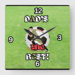 Papa is de beste voetbalveld vierkante wandklok
