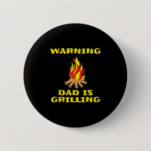 Papa is het grillen van cadeau grappig voor Vaderd Ronde Button 5,7 Cm