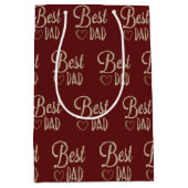 Papa is jarig op Maroon Medium Cadeauzakje (Voorkant)