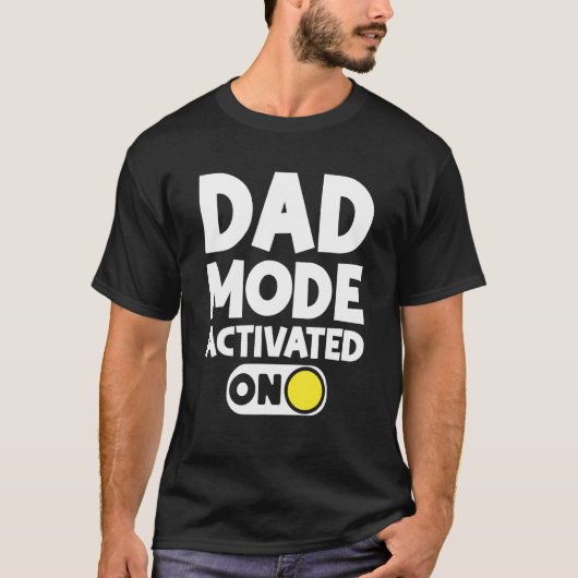 Papa Mode Geactiveerde Mode Op Verjaardag Papa Vad T-shirt (Voorkant)