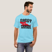 Papa Shark Worn Graphic T-shirt (Voorkant volledig)