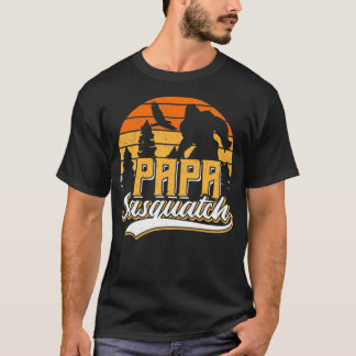 Papa Squatch Funny Dad Bigfoot Fathers Day Gift T-shirt