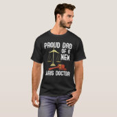 Papa van de Juris Doctor Law School Afstudeerder T-shirt (Voorkant volledig)