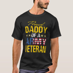 Papa van een legerveteraan Veteraan Vlaggenleger v T-shirt