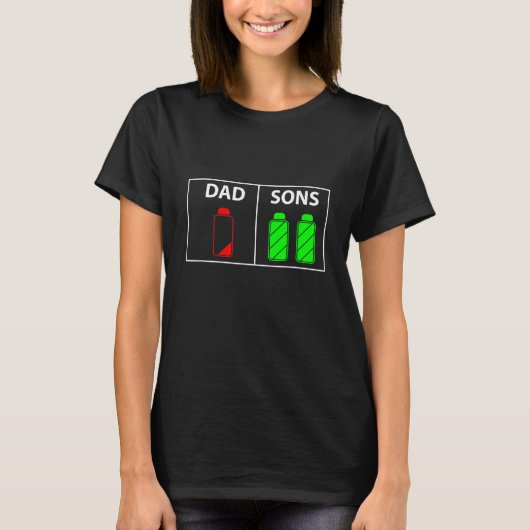 Papa van twee zonen grappig lage batterij Vaderdag T-shirt (Voorkant)