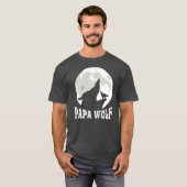 Papa Wolf Howling Wolves In The Moon Father's Day T-shirt (Voorkant volledig)