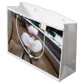 Paparazzi bij Fubby op rooster. Groot Cadeauzakje (Achterkant Gekanteld)