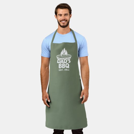 Papa's BBQ Grill Logo Camo Groen Schort (Gedragen)