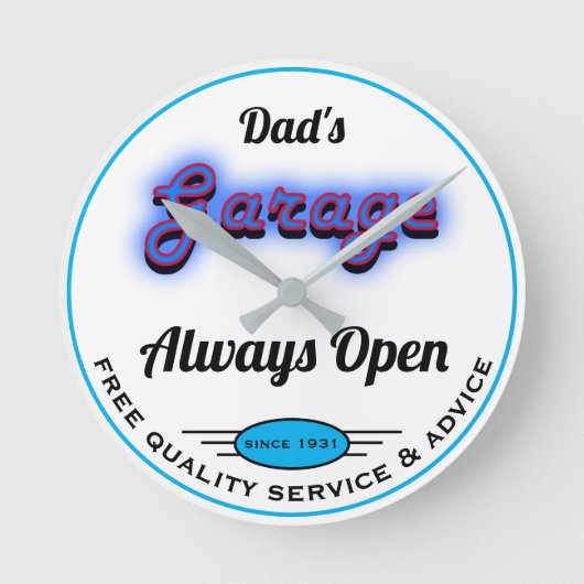 Papa's Garage Blue Neon Kijk Datum Naam Wit Ronde Klok (Voorkant)