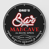 Papa's of een naam Bar Mancave Zwart Rood Grote Klok (Voorkant)