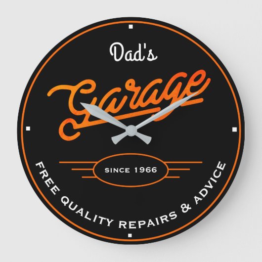Papa's of elke naam Garage Retro Oranje en Slogan Grote Klok (Voorkant)