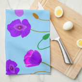 Papaver Poppy Lila op bleek-blauwe achtergrond Theedoek (Quarter Fold)