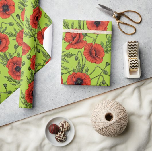 Papaver, rood en groen op limoengroen cadeaupapier (Crafts)