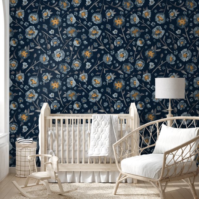 Papavers blauw bloemig botanisch patroon behang (Poppies Blue Floral Botanical Pattern Wallpaper from Studio Posies.)