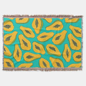 Papaya snijwonden op turquoise deken (Voorkant)