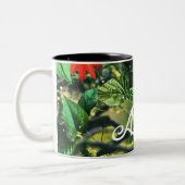 Papegaai scharlaken ara in oerwoud met bloemetjes tweekleurige koffiemok (Links)