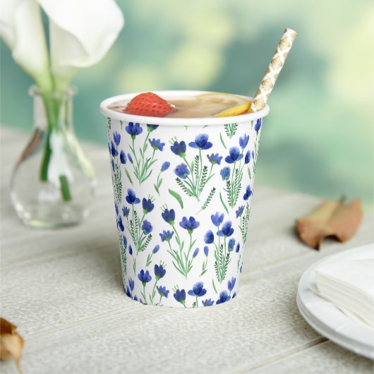 Paper Cups - Cute Blue Flower Pattern. Papieren Bekers (Insitu)