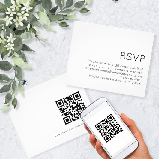 PAPER Eenvoudige QR Code Black White Wedding RSVP Flyer