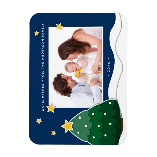 Papercut Stars & Snowy Christmas Tree Family Photo Magneet (Verticaal)