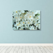 Paperwhite Narcissus Delicate White Flowers Canvas Afdruk (Insitu (Houten vloer))