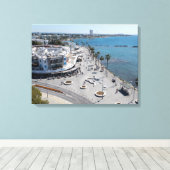 Paphos Zee Front Walk met een drone Canvas Afdruk (Insitu (Houten vloer))