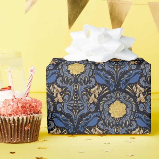 papier voor het verpakken van onscherp vogelpapier (Verjaardagsfeest)