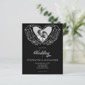 PAPIER Zwart Gotisch Foto Skelet Handen Bruiloft (Staand voorkant)