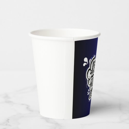 Papieren beker (Rechts)