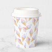 Papieren beker verjaardag met heerlijk ijs. (Rechts)