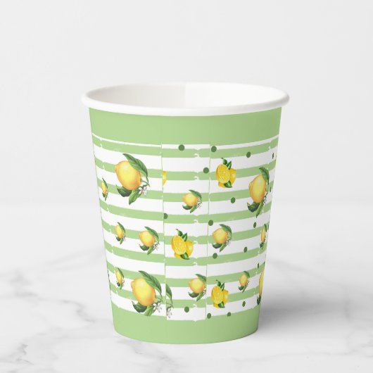 Papieren bekers (Links)