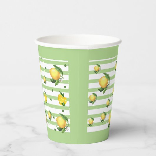 Papieren bekers (Rechts)